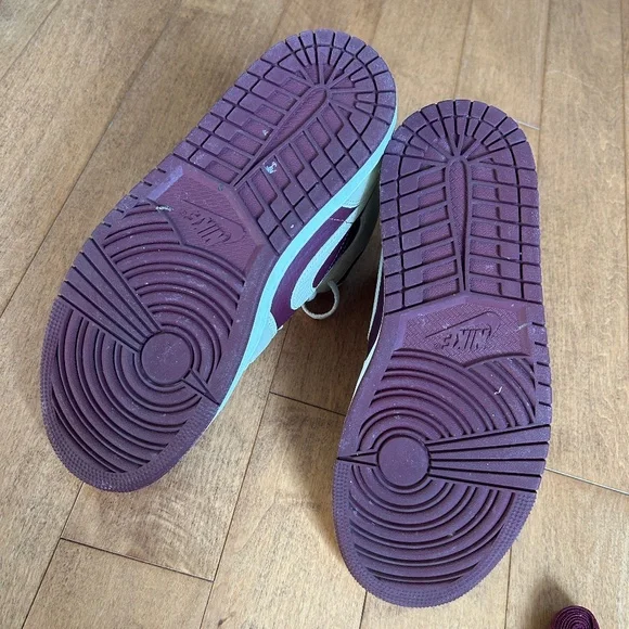 Women's Nike Air Jordan 1 Mid SE Split - Beach Cherrywood - Picture 3 of 6